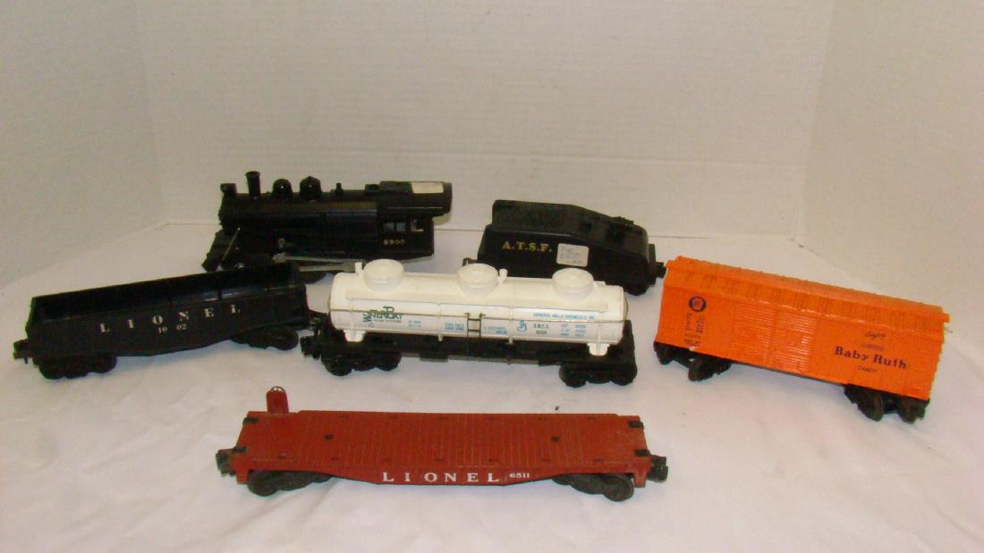 LIONEL LOCOMOTIVE 8300 WITH TENDER & MORE: LIONEL LOCOMOTIVE 8300 WITH TENDER & MORE - APPEARS TO BE A NEW LOCOMOTIVE WITH MATCHING TENDER - WATERPOXY TRIPLE TANKER 9250 - BABY RUTH BOXCAR X-1004 - GONDOLA 1002 & FLATCAR 6511 - GOOD CONDITIONS