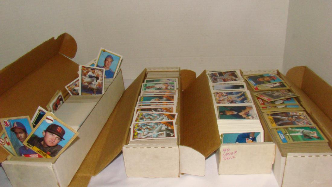 4 LARGE BOXES VARIOUS SPORTS PLAYERS TRADING CARDS (1 of 7)