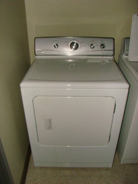MAYTAG DRYER-DEPENDABLE CARE (1 of 3)