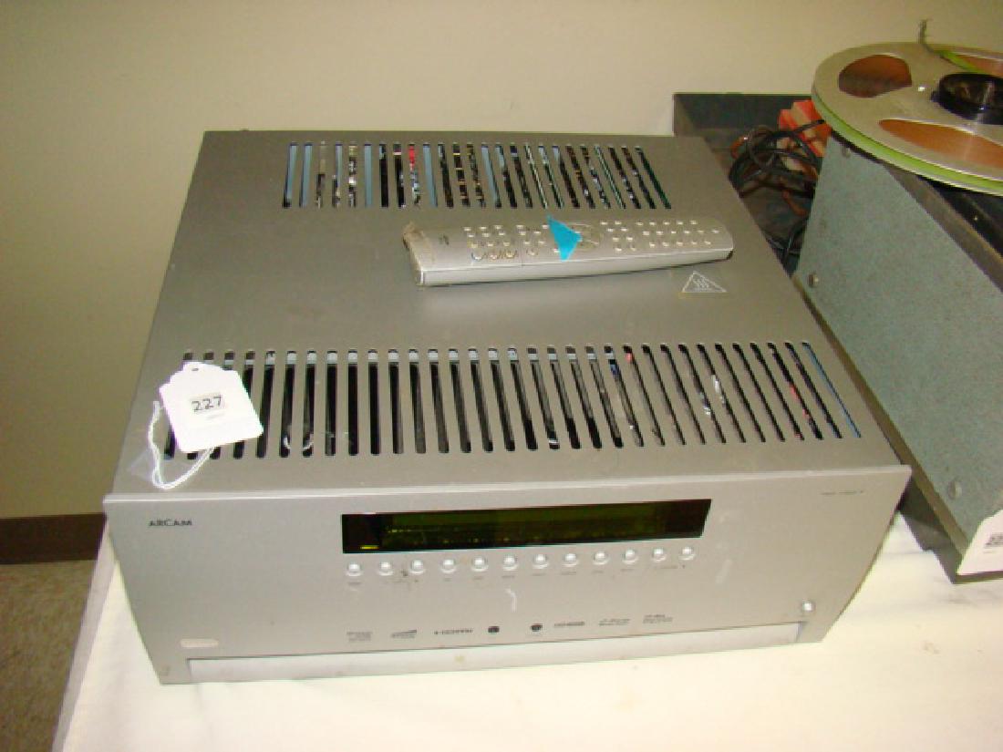 ARCAM AVR-600 HDMI RECEIVER (1 of 4)