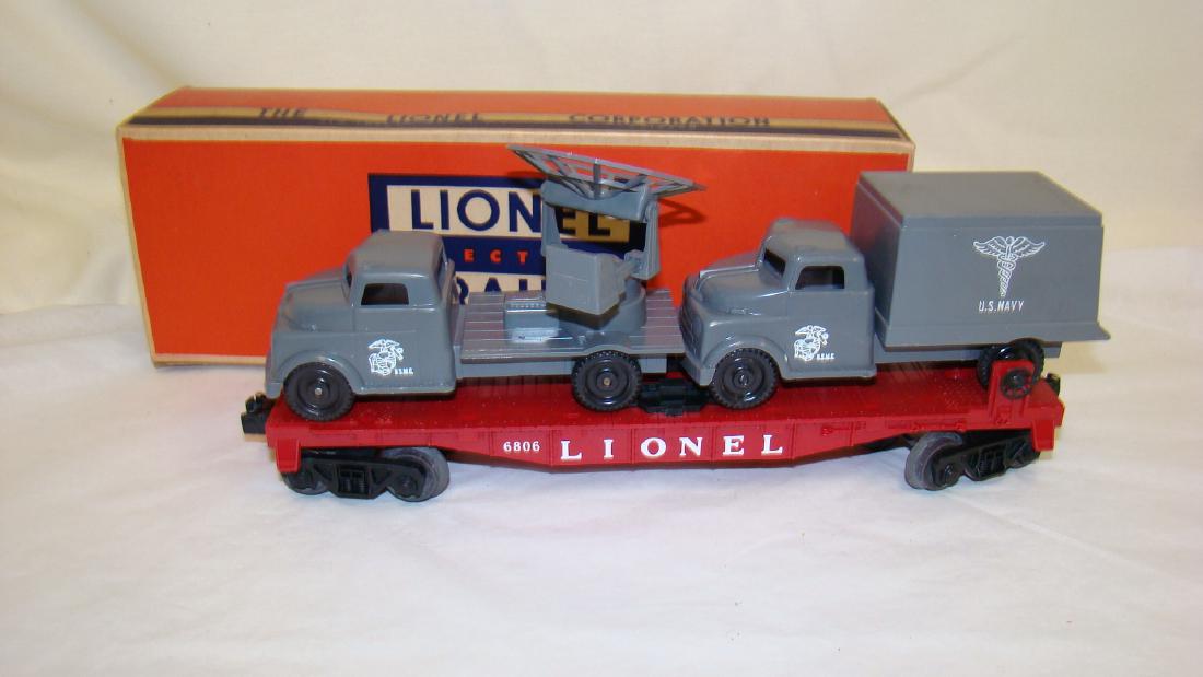 FLAT CAR WITH MILITARY UNITS BY LIONEL TRAINS 6806 (1 of 5)