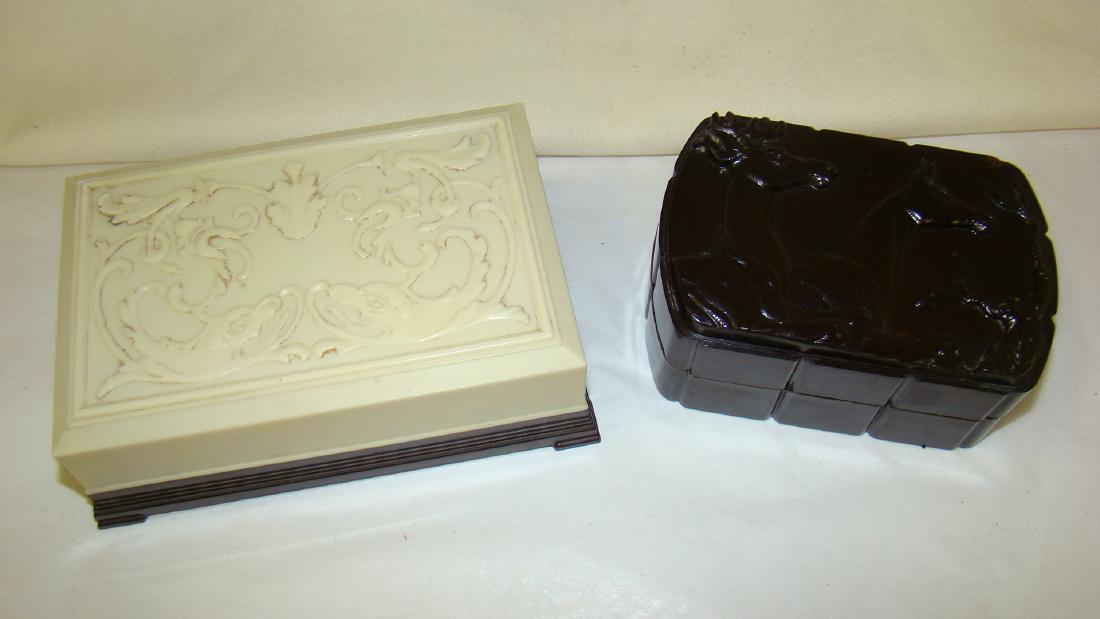2 BAKELITE BOXES (1 of 5)