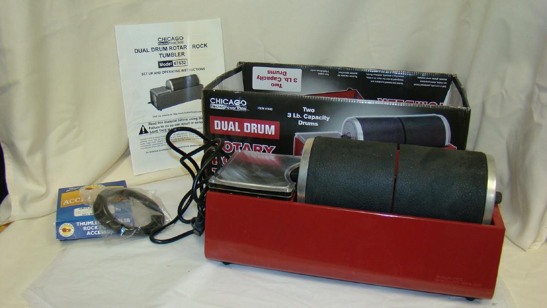 CHICAGO POWER TOOLS ROTARY ROCK TUMBLER: CHICAGO TOOLS ROTARY ROCK TUMBLER - DUAL DRUM - ITEM NO. 67632 - ORIGINAL BOX - INSTRUCTIONS - ROCK POLISHER ACCESSORIES