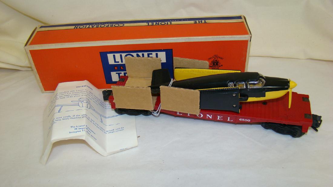 LIONEL 6800 FLAT CAR WITH AIRPLANE (1 of 7)