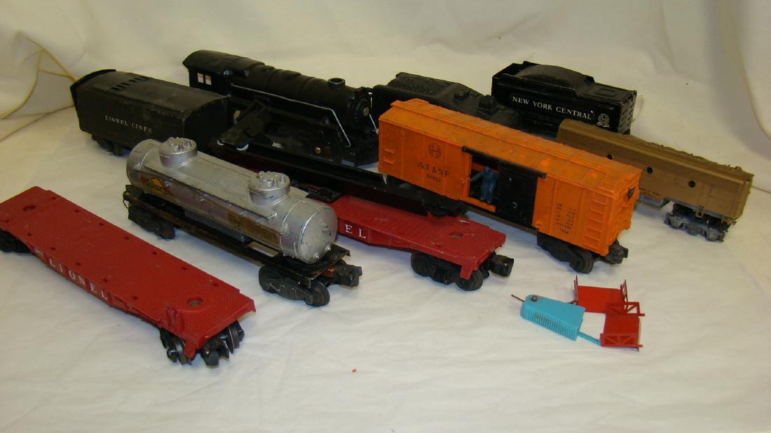 8 VARIOUS ELECTRIC  TRAIN CARS IN AS-IS CONDITION (1 of 10)