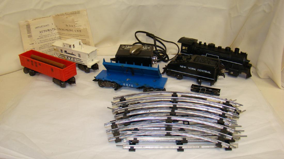 MARX TRAIN SET (1 of 9)