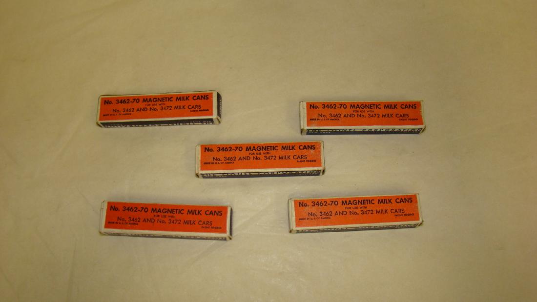 5 NIB LIONEL NO. 3462-70 MAGNETIC MILK CANS (1 of 3)