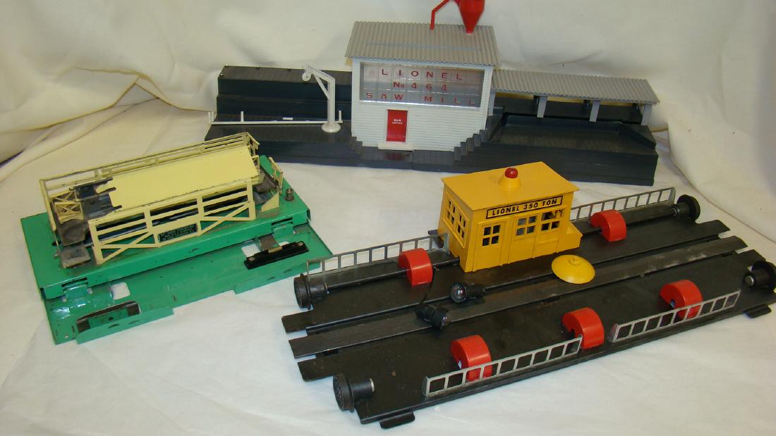 LIONEL INCOMPLETE ACCESSORIES - 464 SAW MILL-350 T (1 of 10)