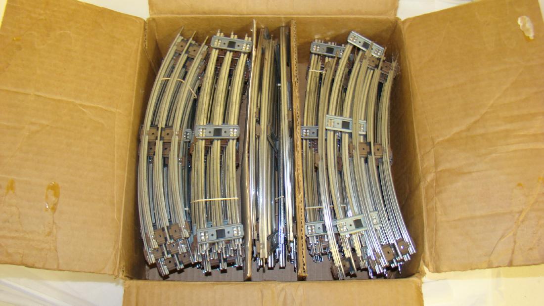 K-LINE TRACK 0 GAUGE (1 of 3)