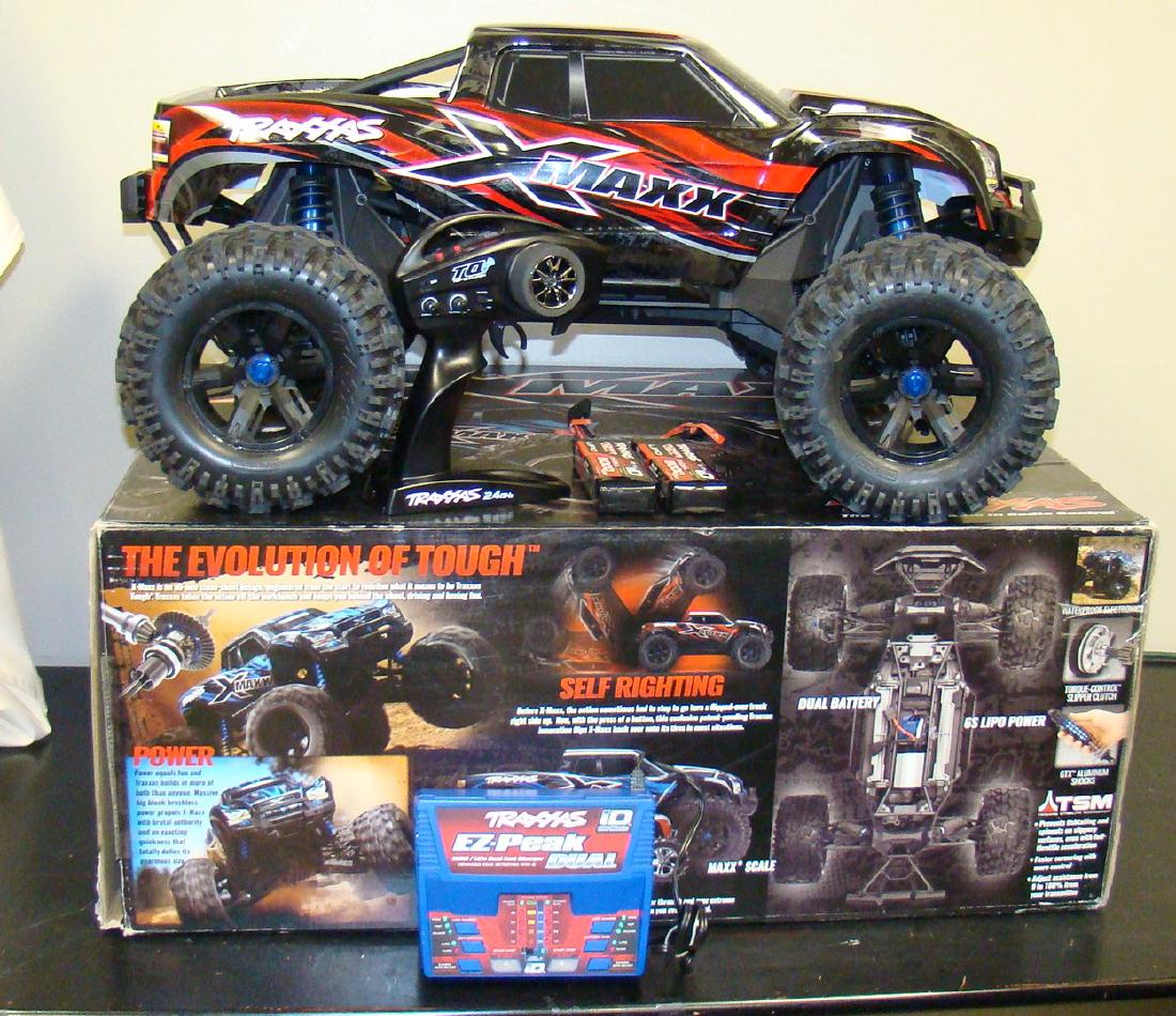 TRAXXAS XMAXX RC CAR REMOTE & EZPEAK DUAL CHARG Jan 06, 2018