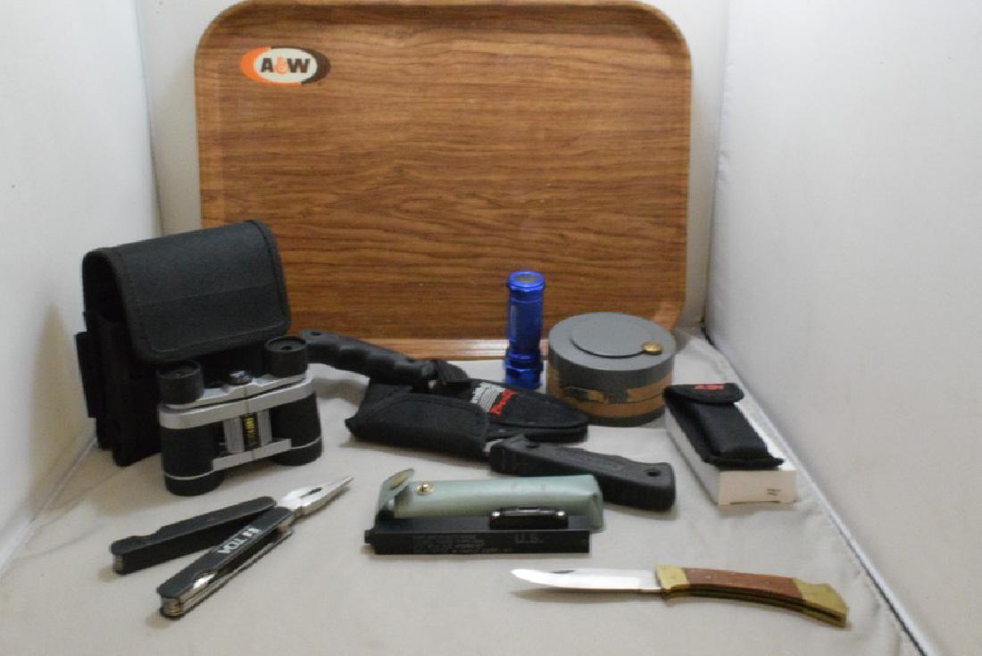 VARIOUS CAMPING/HUNTING ITEMS - MILITARY LEVEL - S: VARIOUS HUNTING/CAMPING ITEMS - FIELD GLASSES - S&W HATCHET AND KNIFE SET - US MILITARY 5'' HAND LEVEL - SMALL BLUE FLASHLIGHT - BUCK STYLE POCKET KNIFE, A&W TRAY AND MORE