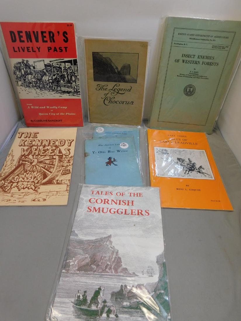 Western Guides & Historical Pamphlets (1 of 8)