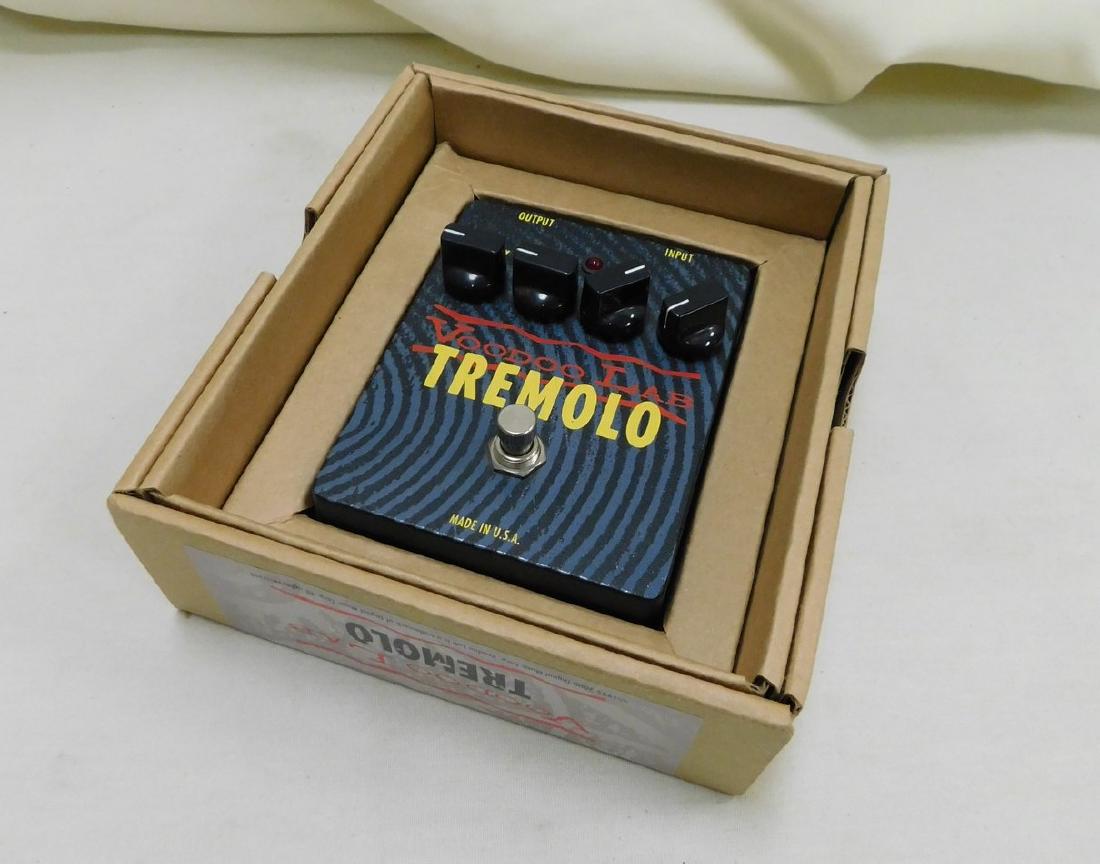 VOODOO LAB TREMOLO GUITAR PEDAL EFFECT (1 of 7)
