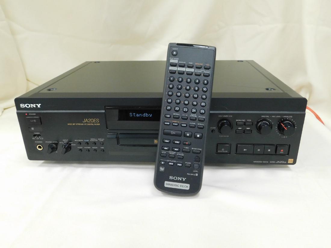 SONY MINIDISC MDS-JA20ES (1 of 4)