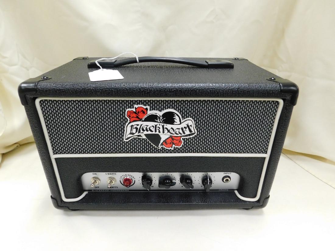 BLACK HEART AMPLIFIER (1 of 4)