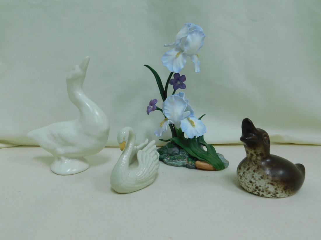 LENOX IRIS; LENOX SWAN & MORE (1 of 8)