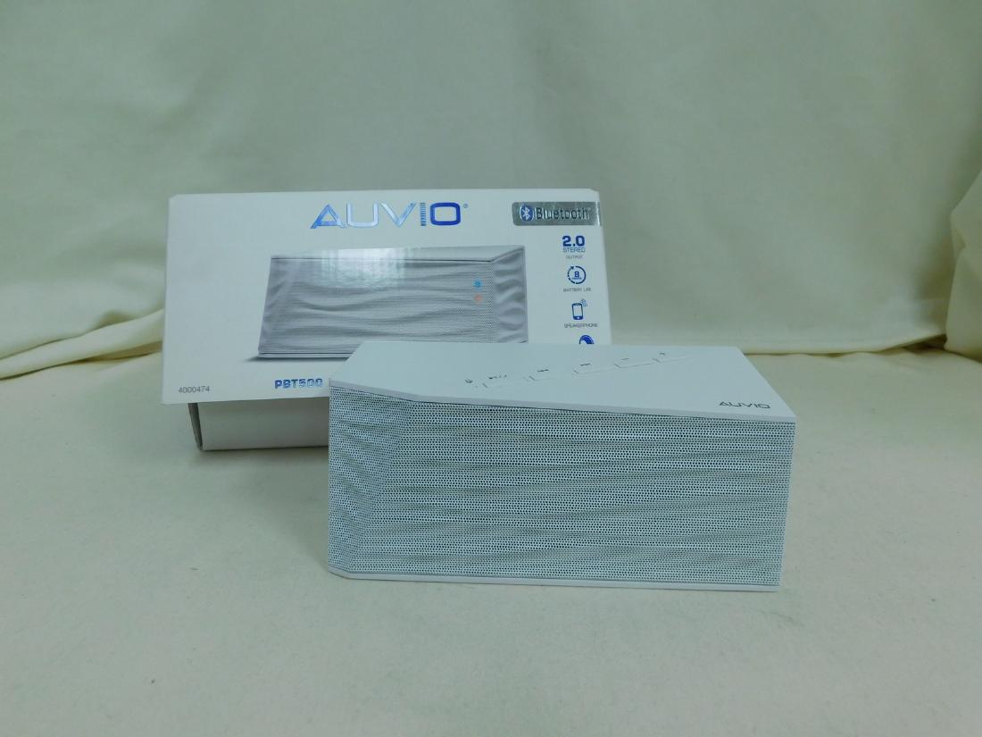 NIB BOXE SOUNDLINK COLOR BLUETOOTH SPEAKER (1 of 5)