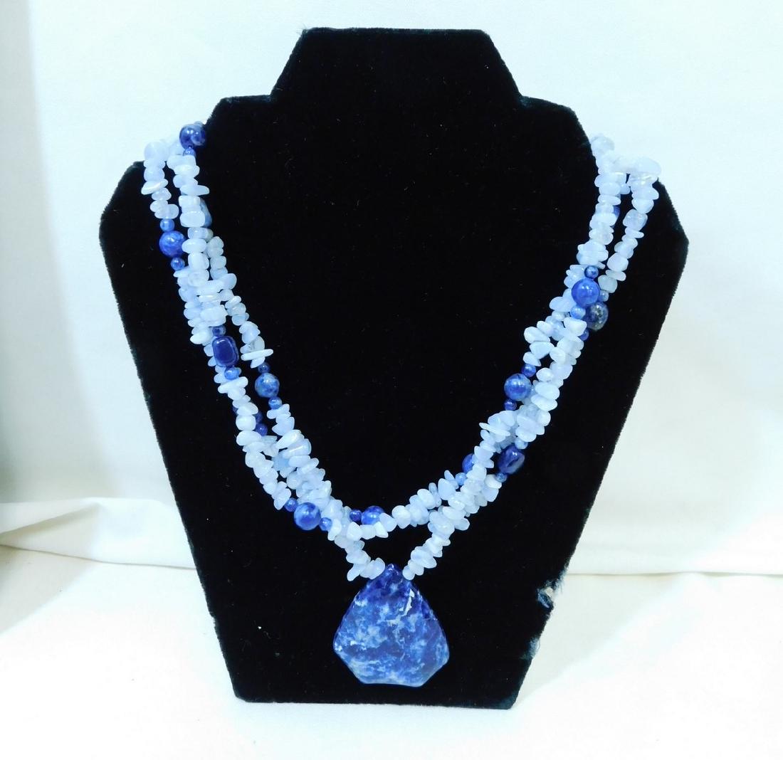 BLUE STONE BEAD NECKLACE (1 of 5)