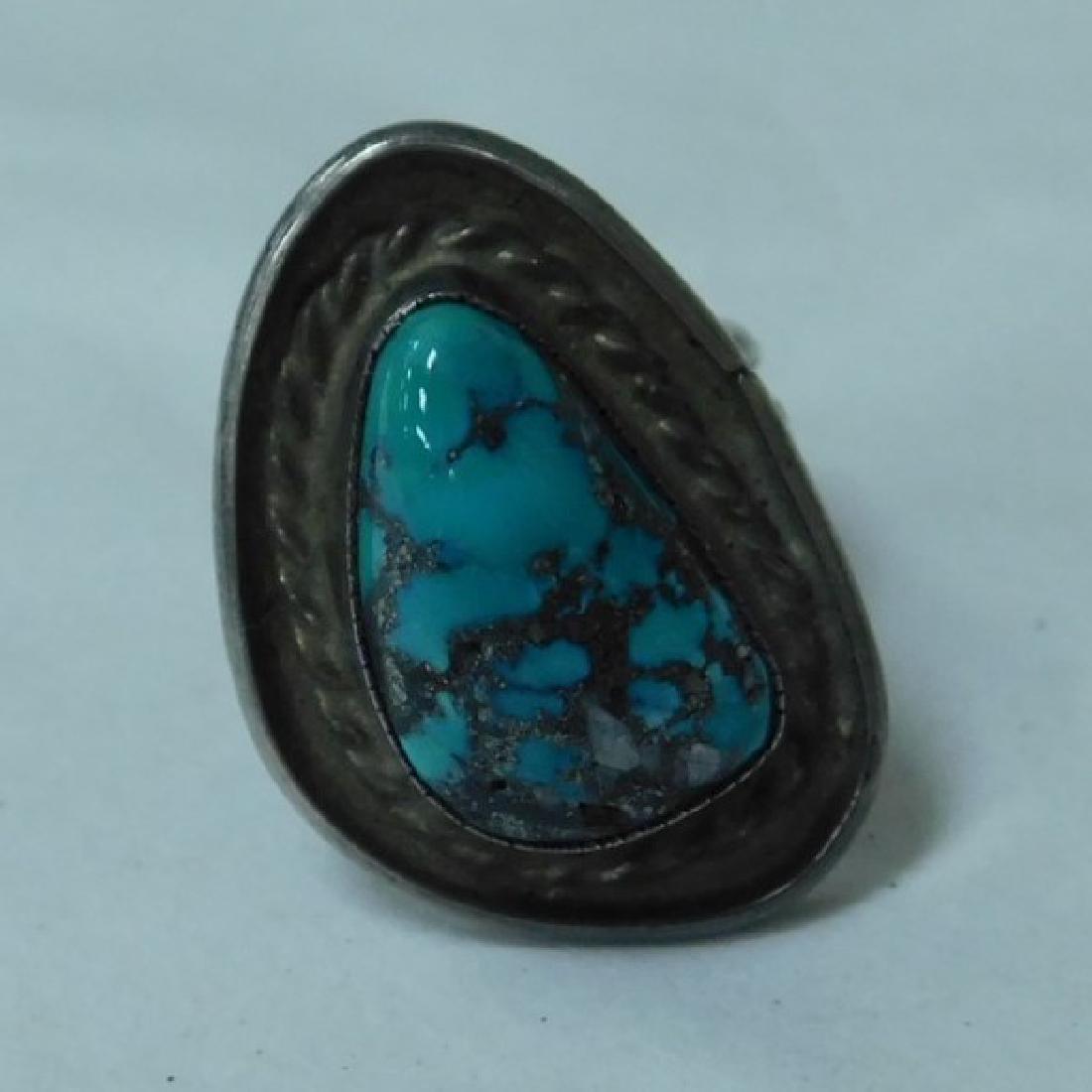 STERLING SILVER TURQOISE RING? (1 of 2)