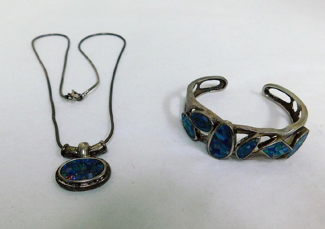 BEAUTIFUL 925 SILVER AND OPAL NECKLACE AND CUFF BR (1 of 7)