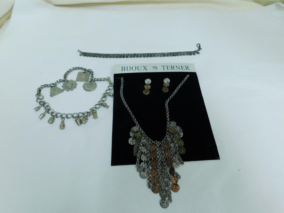 Bijoux terner shop heart necklace