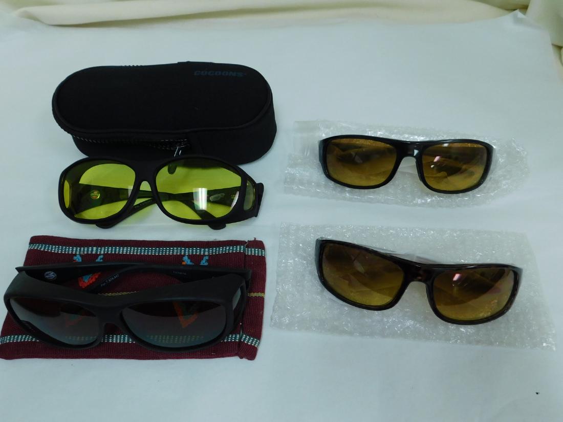AS SEEN ON TV - 2 PAIRS COCOON DAY VISION DRIVING: AS SEEN ON TV - 2 PAIRS OF COCOON DAY VISION DRIVING GLASSES AND 2 PAIR OF HD NIGHT VISIION DRIVING GLASSES - 1 PAIR OF COCOONS HAVE CASE