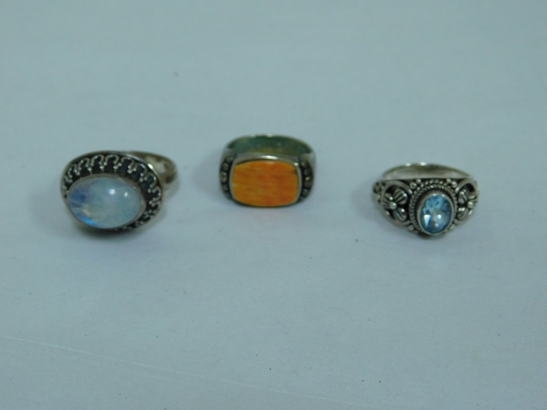 3 VARIOUS 925 SILVER RINGS (1 of 10)