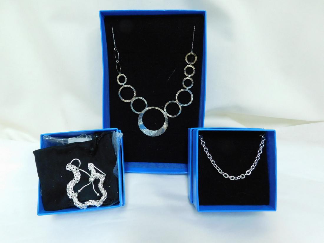 SILVER NECKLACE - BRACELET & MORE (1 of 9)