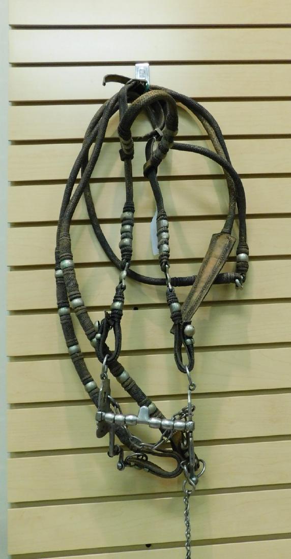 PRE-OWNED LEATHER HORSE BRIDLE (1 of 4)
