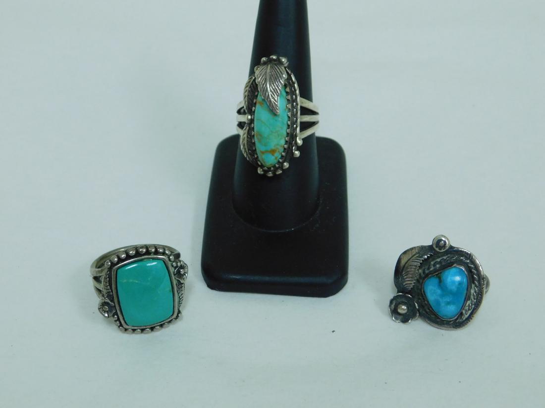 3 TURQUOISE WESTERN STYLE RINGS (1 of 9)