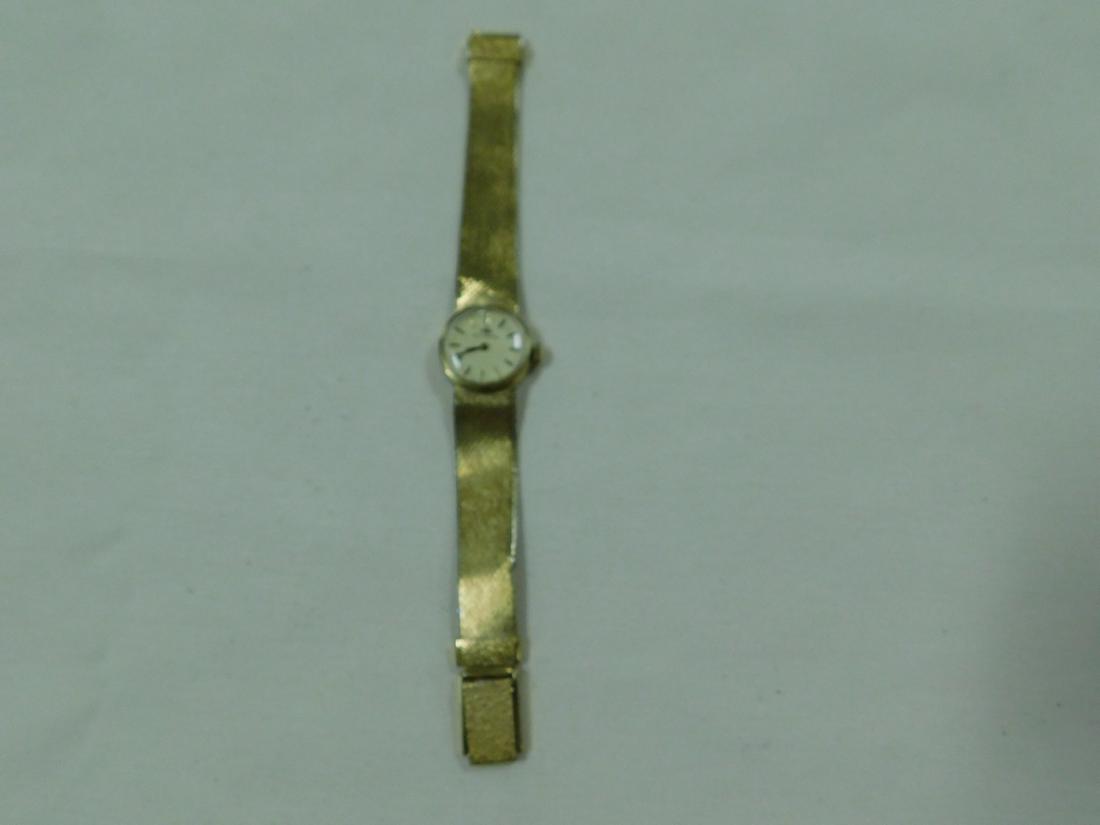 BUCHERER GOLD TONE LADIES WATCH: BUCHERER GOLD TONE LADIES WATCH -NICE CONDITION