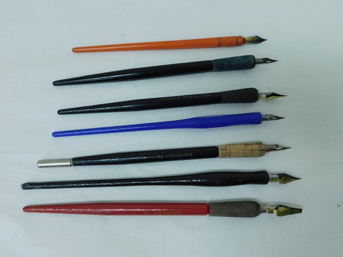 7 VINTAGE FOUNTAIN PENS (1 of 4)