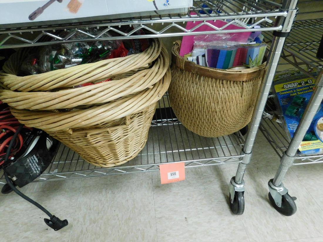 DECORATIVE BASKETS & HOLIDAY GIFT WRAP: DECORATIVE BASKETS & HOLIDAY GIFT WRAP