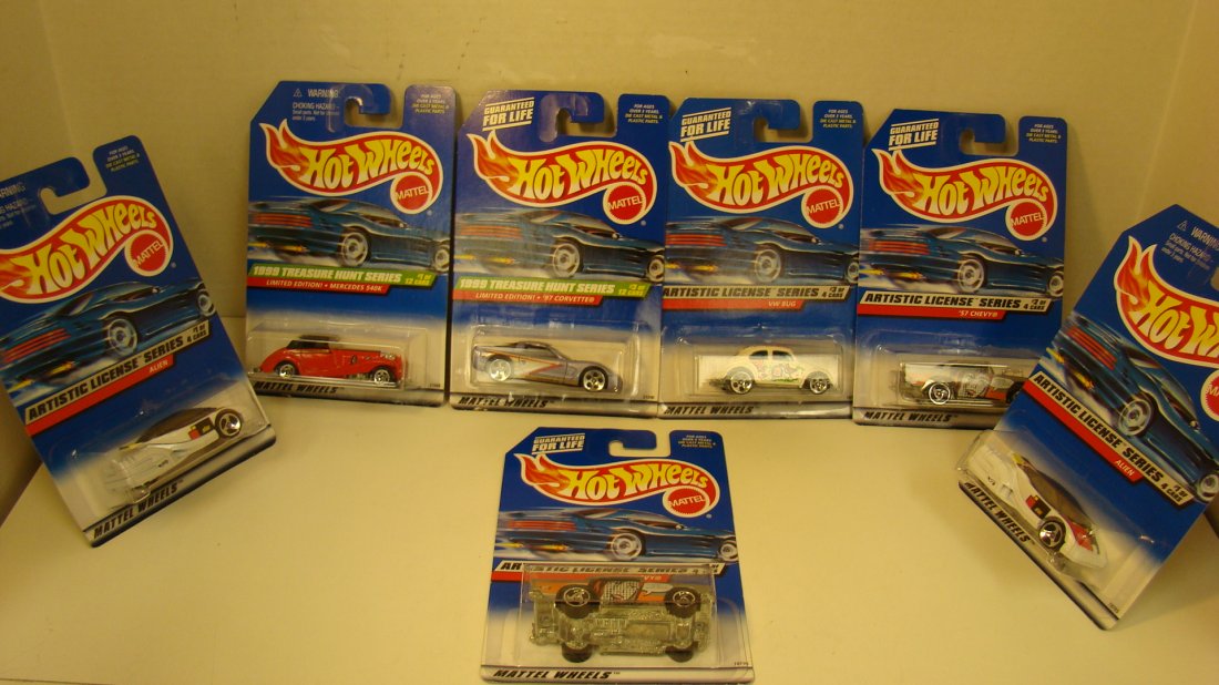 5 '98 HOT WHEELS ARTISTIC  AND 2 TREASURE HUNTS (1 of 5)