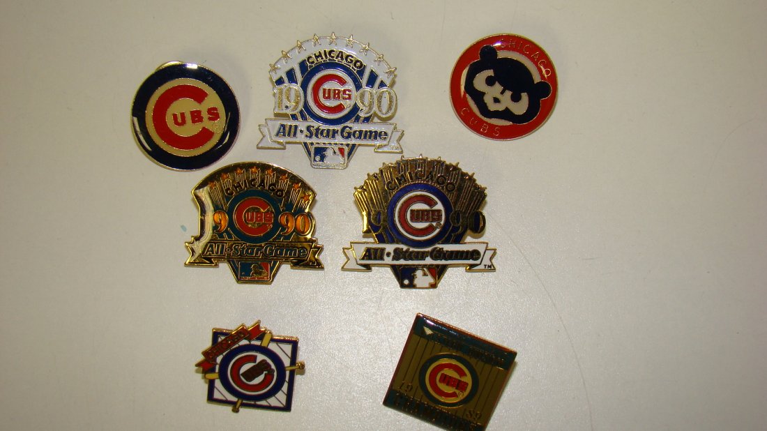 7 CHICAGO CUB BASEBALL PINS (1 of 7)