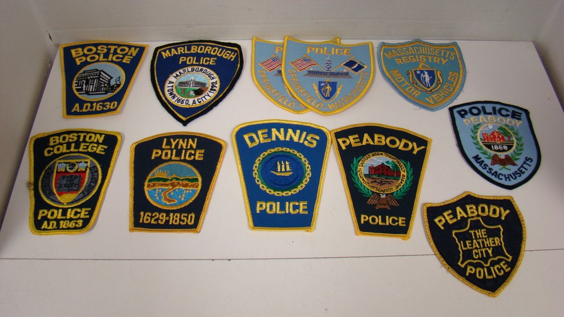 11 VARIOUS MASSACHUSETTS POLICE PATCHES (1 of 7)