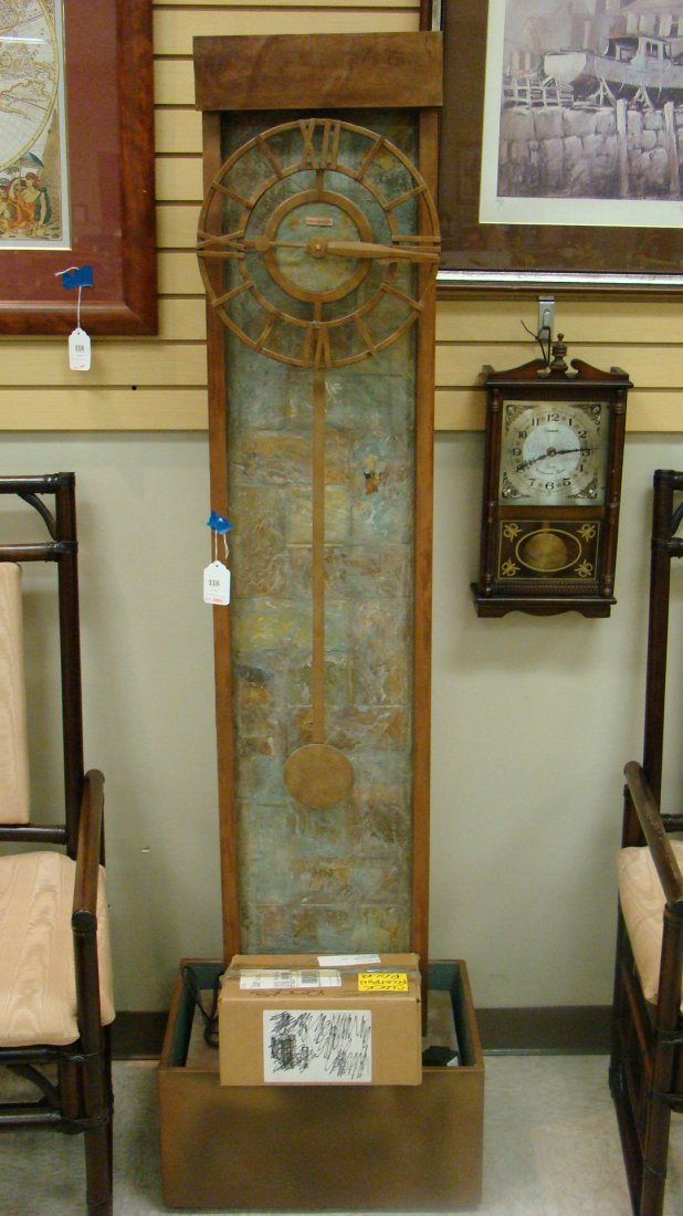 HOWARD MILLER TALL WATER FOUNTAIN CLOCK (1 of 4)