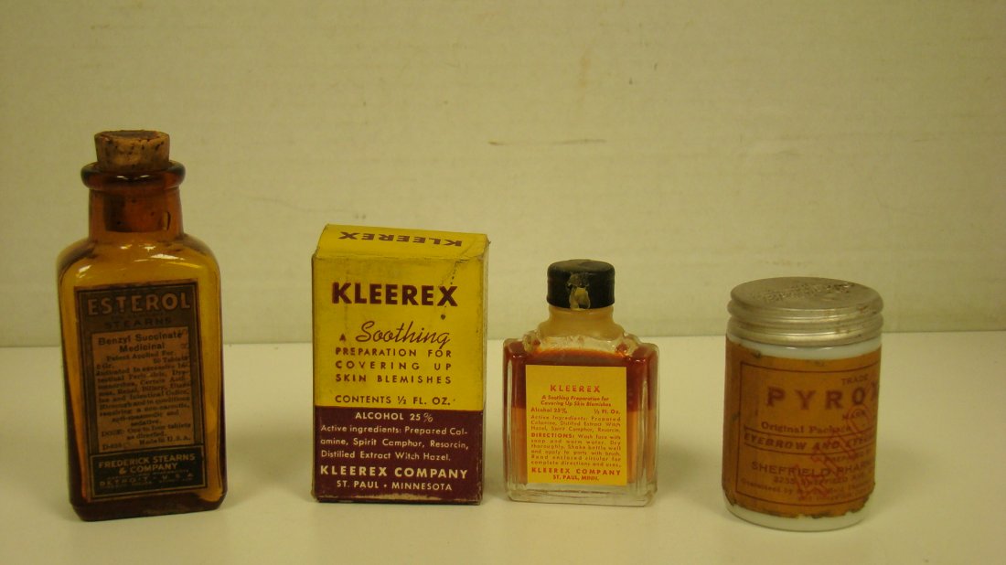 3 VINTAGE PHARMACY COLLECTIBLES (1 of 4)