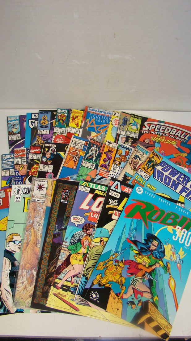27 VARIOUS VINTAGE & NEWER COMIC BOOKS (1 of 10)
