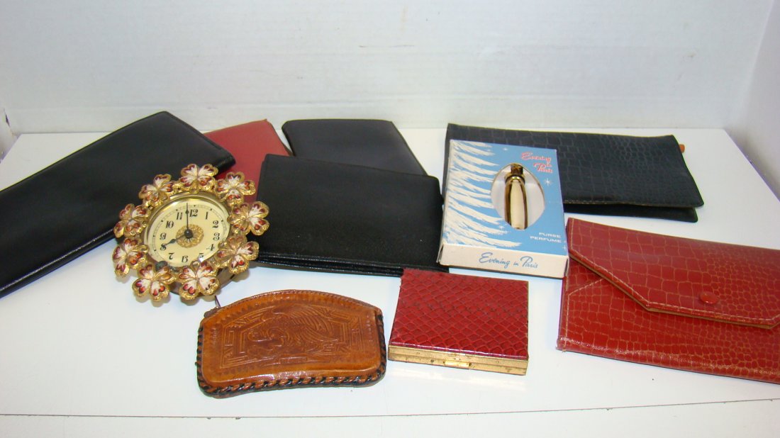 LOT-6 WALLETS-COMPACT-EVENING IN PARIS, ETC (1 of 7)