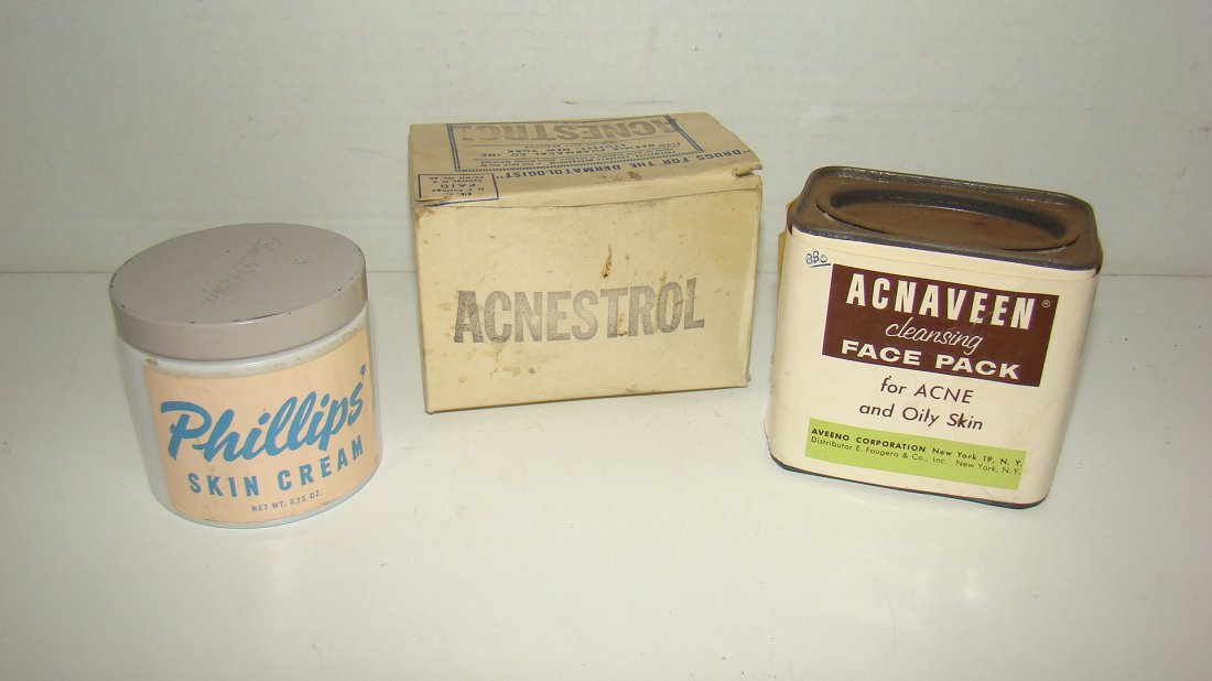 3 VINTAGE APOTHECARY/PHARMACUETICAL ITEMS (1 of 8)