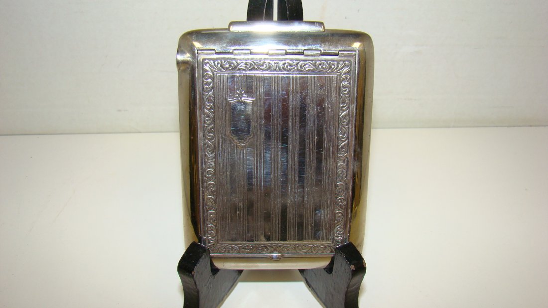 PRE WWII TALCO AUTOMATIC CIGARETTE CASE (1 of 8)