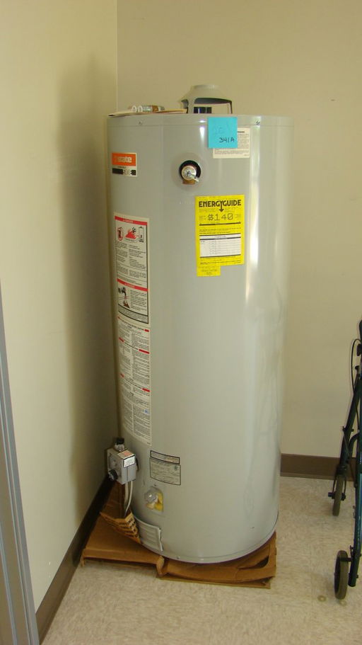 New State Censible 510e Hot Water Heater Jul 26 2015 Lemar Auctions And Estate Services In Ca