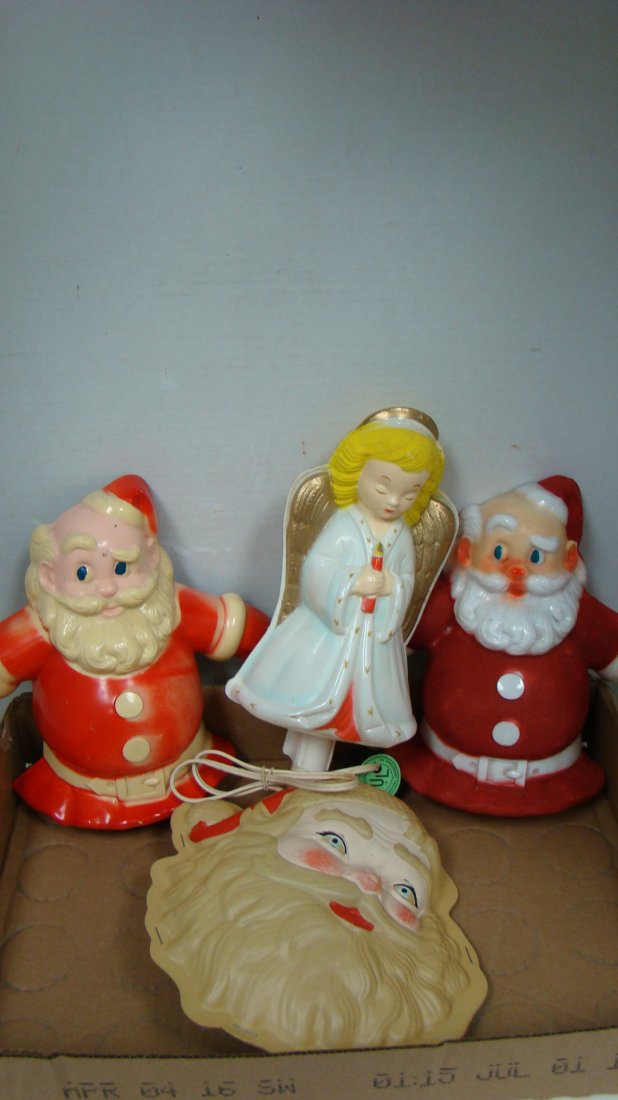 4 VINTAGE CHRISTMAS DECORATIONS: VINTAGE SANTA CLAUS FACE CHRISTMAS LIGHT - VINTAGE ANGEL CHRISTMAS LIGHT AND 2 VINTAGE SANTA DECORRATIONS