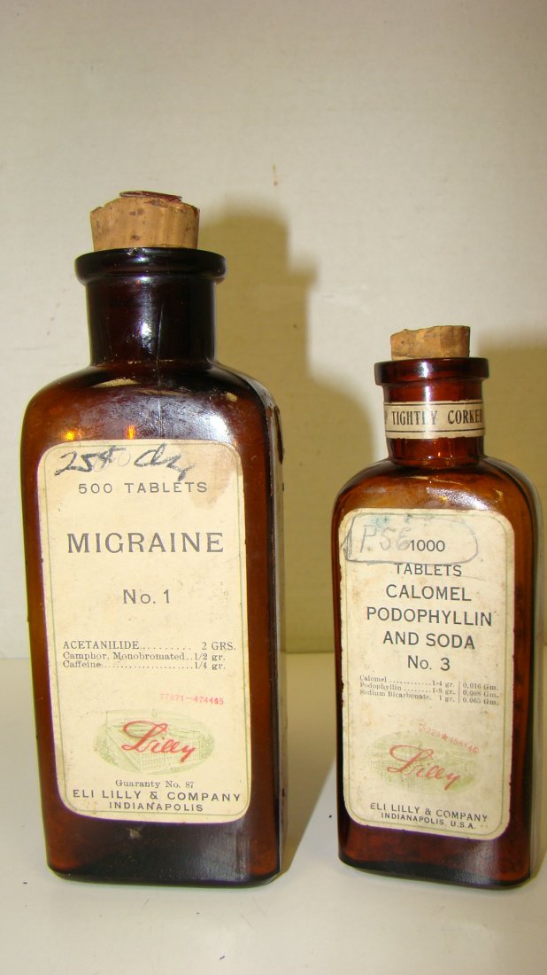 2 LILLY BROWN GLASS MEDICINE BOTTLES (1 of 4)