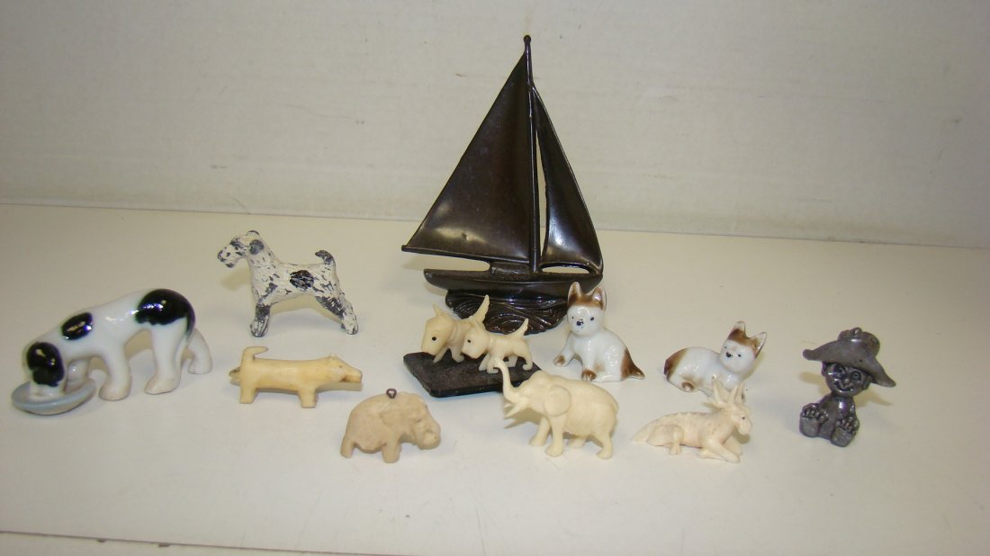 SM METAL SAILBOAT & 1- ANIMAL FIGURES (1 of 4)