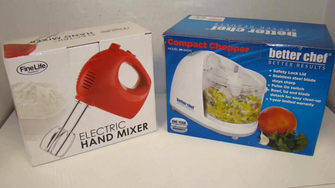 2 NIB SMALL KITCHEN APPLIANCES (1 of 5)