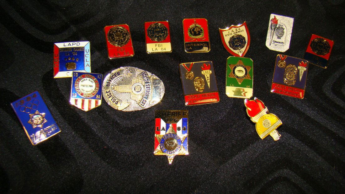 15 LAW ENFORCEMENT AND  LA OLYMPIC PINS (1 of 5)