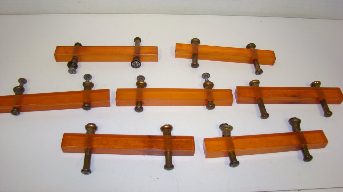 7 APPLE JUICE BAKELITE CUBOARD DOOR HANDLES (1 of 3)