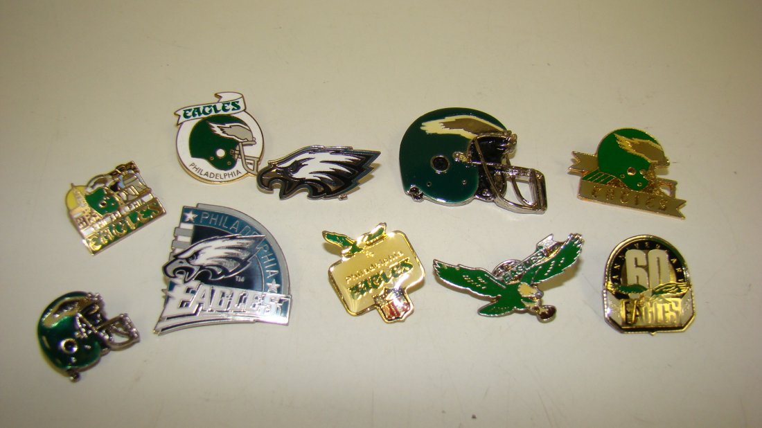 10 PHILADELPHIA EAGLE NFL PINS (1 of 2)
